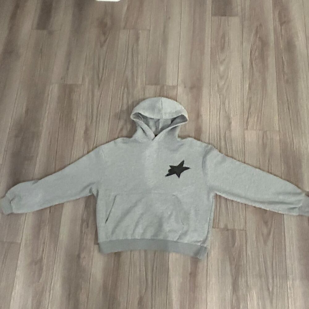 Boohoo Men's Grey Hoodie